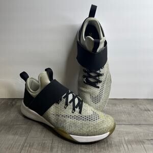 Womens NIKE AIR ZOOM Strong Grey Training Strap Shoes Sz 9 Running Fashion